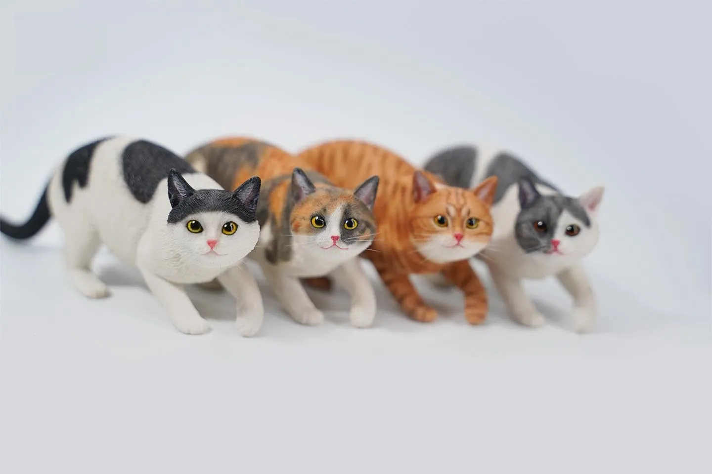 1:6 Scale Chinese Garden Cat 3.0 Figure Realistic Felidae Resin Cat Model Collector Animal Creative Decor Gift for Adult (JXK179A2)