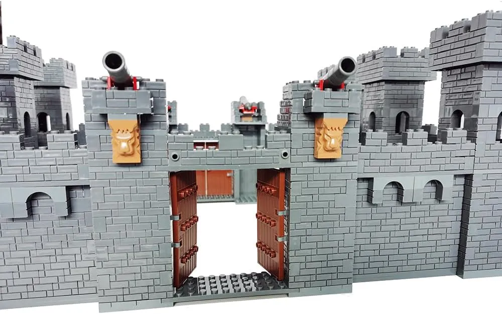 2374pcs DIY Stronghold Medieval Castle for Military Battle Building Block Knights Warrior Middle Age Fortress Brick Set