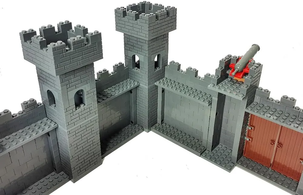 2374pcs DIY Stronghold Medieval Castle for Military Battle Building Block Knights Warrior Middle Age Fortress Brick Set