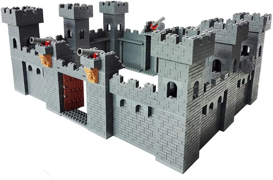 2374pcs DIY Stronghold Medieval Castle for Military Battle Building Block Knights Warrior Middle Age Fortress Brick Set