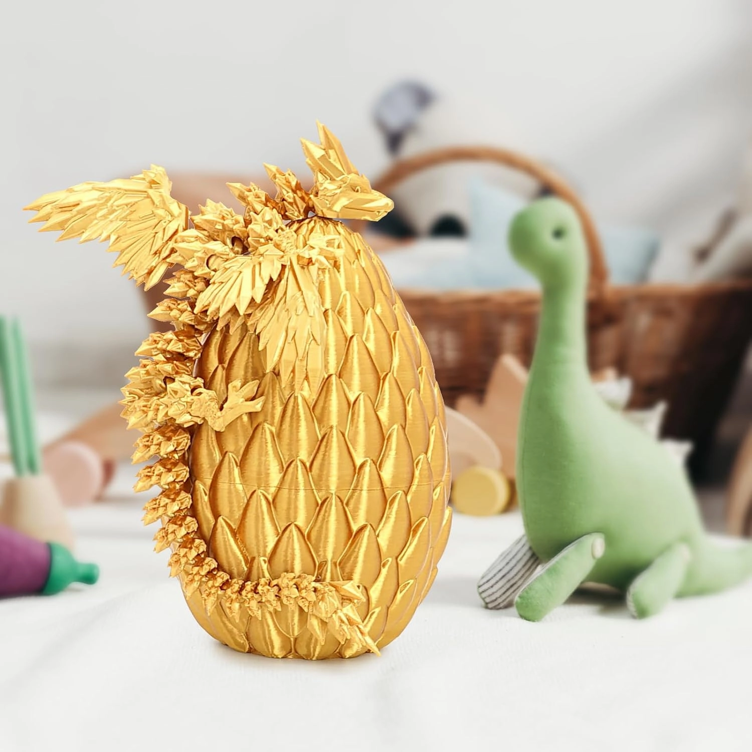 3D Printed Flying Dragon Egg with Articulated Dragon Inside – Toys&Gifts for Kids,Home Decor,Creative Ornaments,Birthday,Easter (Golden,Medium)