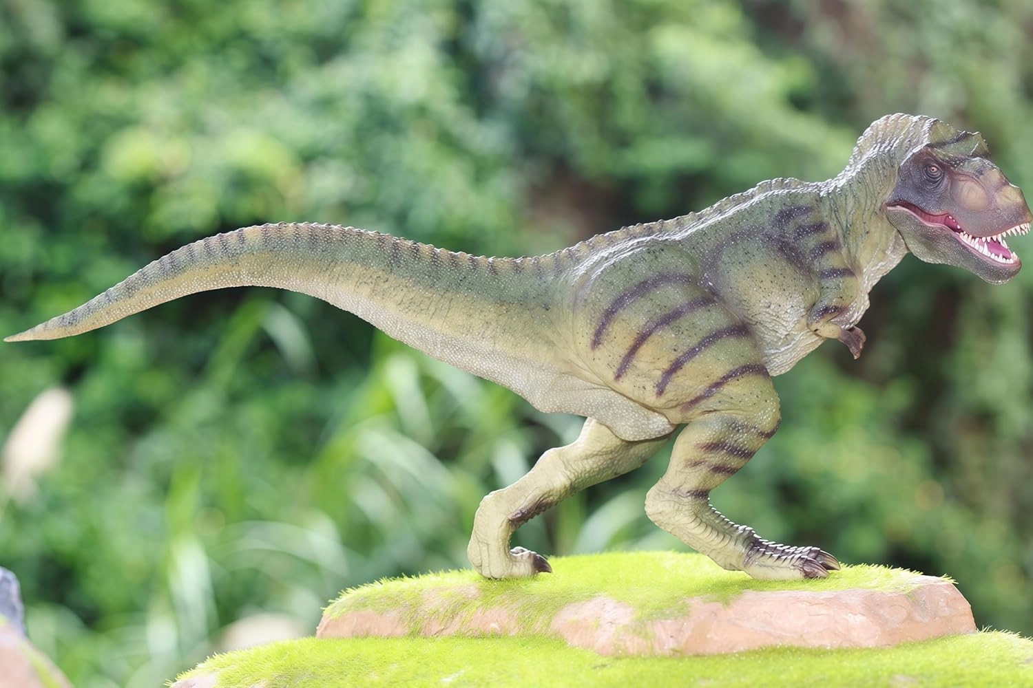 Gemini&Genius Large Tyrannosaurus Rex Dinosaur Toy Figure for Boys and Girls Ages 3  Dino, Sturdy Heavy Plastic T-Rex Action Figure with Moveable Jaw Display for Collectors