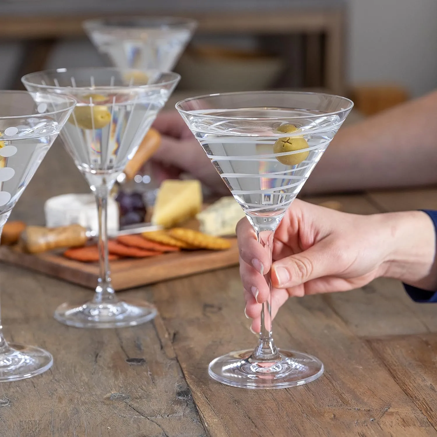 Mikasa, Silver Set of 4 Cheers Crystal Martini Cocktail Glasses, Model:5159319